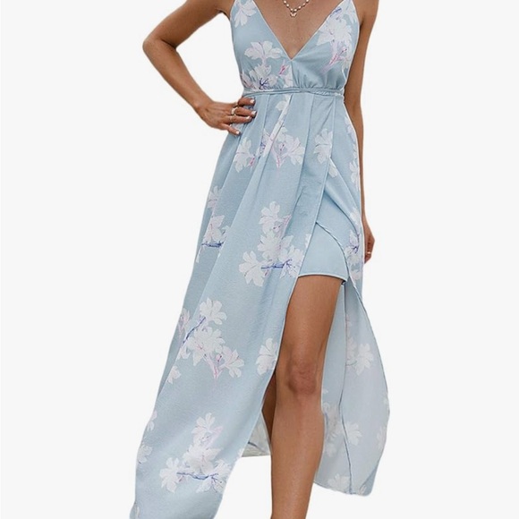 Backless airy floral maxi dress - Picture 2 of 8